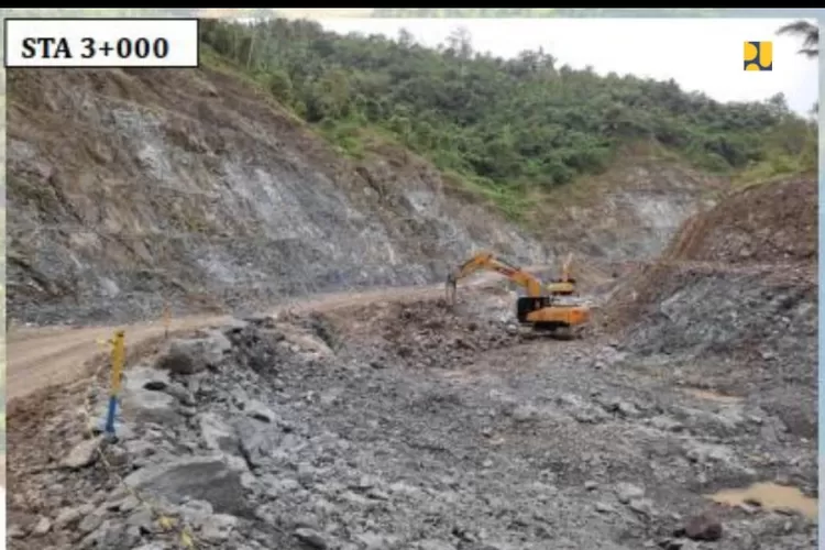 Kementerian Pekerjaan Umum dan Perumahan Rakyat (PUPR) terus melanjutkan penyelesaian Jalan Pantai Selatan (Pansela) Jawa 