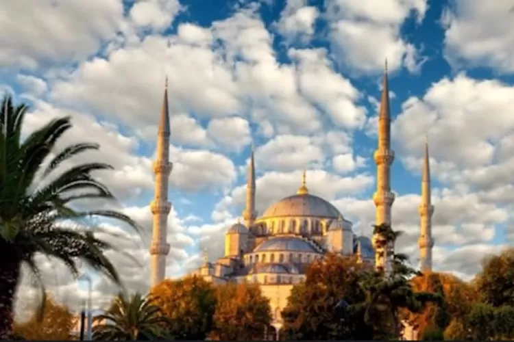 Ternyata Tradisi di Turki Saat Ramadhan Tak Beda Jauh Dari Kebiasaan Warga Kotamobagu Sulawesi Utara (YouTube Savea indoturk)