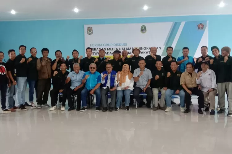 PWI Provinsi Jawa Barat menerima kunjungan PWI Kota Metro, Lampung di Sekretariat PWI Provinsi Jawa Barat, Jln. Wartawan, Bandung, Jumat 24 Februari 2023. (ayopontianak.com/dok. PWI Jawa Barat)