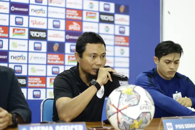 M Ridwan saat hadir dalam jumpa pers sebelum lawan Persita Tangerang. PSIS optimistis kalahkan Persita.  (PSIS)