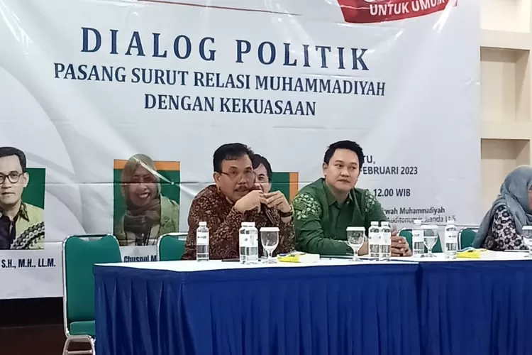 Dialog Politik 'Pasang Surut Relasi Muhammadiyah dengan Kekuasaan'