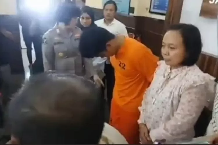 Profil dan biodata Shane Lukas Rotua Pangondia yang merekam penganiayaan David oleh Mario Dandy Satriyo termasuk umur, agama, orang tua, sekolah, apakah penerima KJP Plus? (Tangkap layar Twitter@Habibthink)