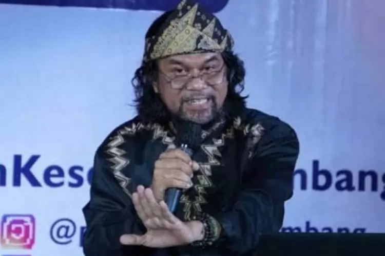 Veberi Alintani, Koordinator Aliansi Masyarakat Peduli Cagar Budaya (istimewa)