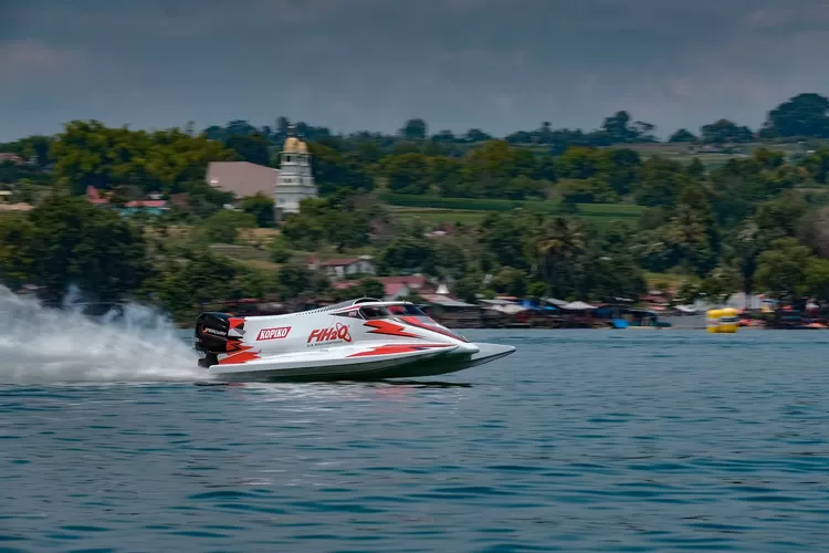 F1 Powerboat 