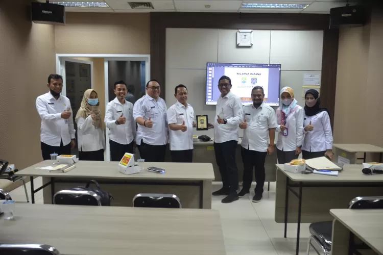 Pemkot Depok sambangi Kota Bekasi untuk melihat pengadaan barang dan jasa. (Humas Pemkot Bekasi)