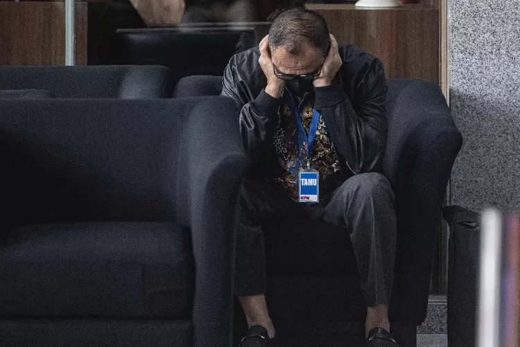 Rafael Alun Trisambodo usai jalani pemeriksaan KPK  (twitter.com/@kurawa )