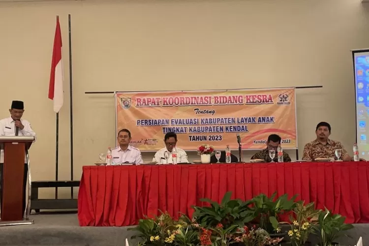 Rapat Koordinasi Persiapan Evaluasi Kabupaten Layak Anak di Hotel Sae Inn Kendal. (Edi Prayitno/Kontributor Kendal)