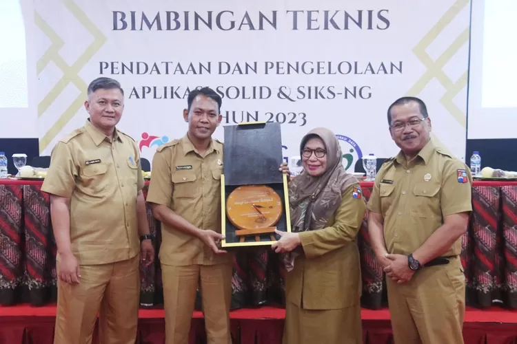 Dinsos Kota Bogor menggelar Bimtek aplikasi. (Humas Pemkot Bogor)