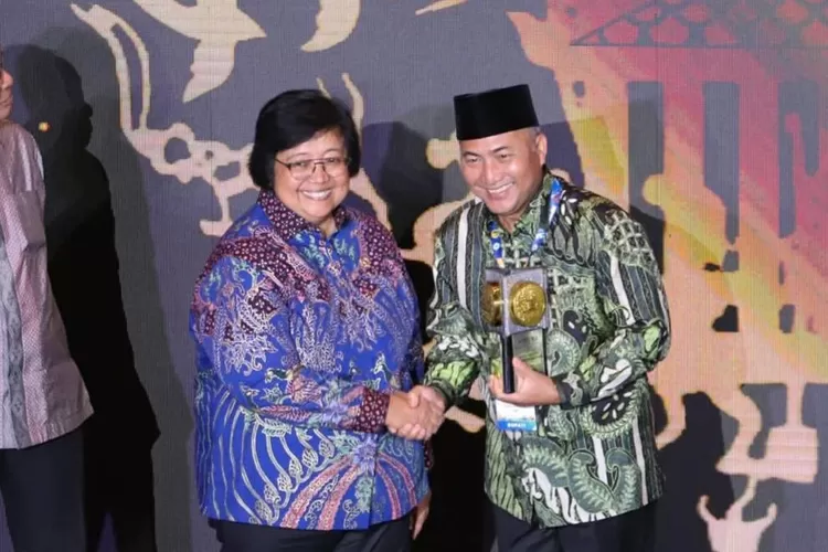 Kepuasan warga Muba atas kinerja Pj Bupati Apriadi sangat positif. Minggu ini Muba menerima penghargaan piala adipura 2022.