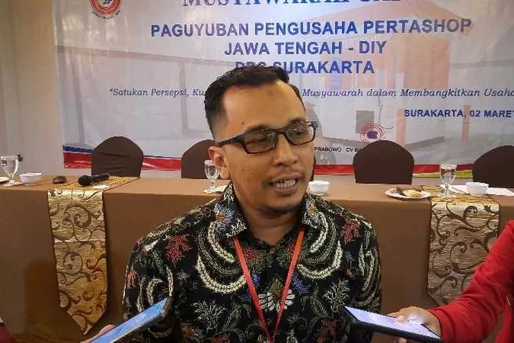 Ketua Paguyuban Pertashop Jateng-DIY DPC Kota Surakarta, Gunadi  Broto Sudarmo (Endang Kusumastuti)