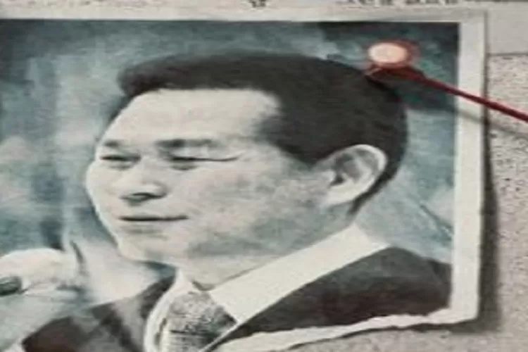 Lee Jae Rock Pastor yang Melakukan Pelecehan Seksual Kepada Para Pengikutnya DIhukum 15 Tahun Penjara (www.instagram.com/@netflixkcontent)