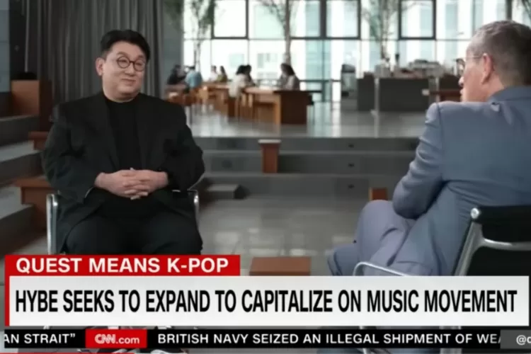 Bang Si Hyuk Bagikan Pemikirannya Mengenai Pertumbuhan K-Pop, Netizen: Dia  Seperti... - Kpop Chart