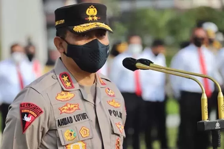 Kapolda Jateng Irjen Pol Ahmad Luthfi akan menindaktegas oknum anggota yang jadi calo penerimaan polisi.  (Polda Jateng)
