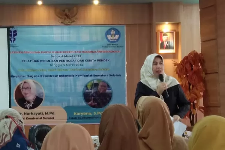 Dr Nurulanningsih, MPd, dari Universitas Tridinanti Palembang berbagi ilmu agar artikel tidak ditolak jurnal nasional/internasional
