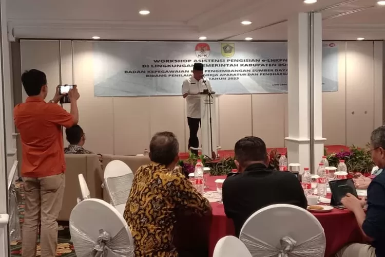 Sekda Kabupaten Bogor Burhanudin buka workshop LKHPN 2023. (Anto/Metropolitan)