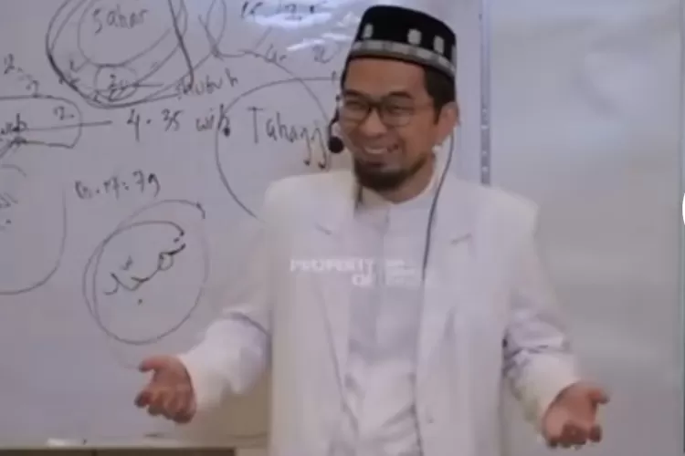 Dahsyatnya Doa Seorang Ibu, Ini yang Terjadi Ketika Anak Tidak Mau Sholat, Simak Penjelasan Ustadz Adi Hidayat (Foto: Ustadz Adi Hidayat Official Youtube)