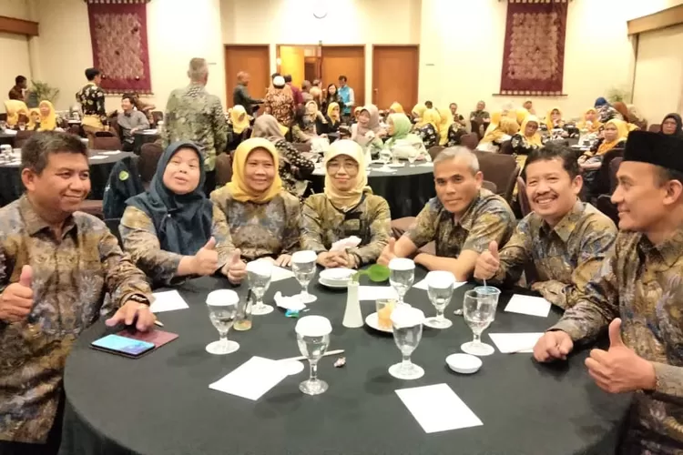 Kelak Keluarga, Kerabat, Sahabat, Akan Meninggalkan Kita Menuju Kampung Akhirat (GoraJuara.com/dok AKSI)