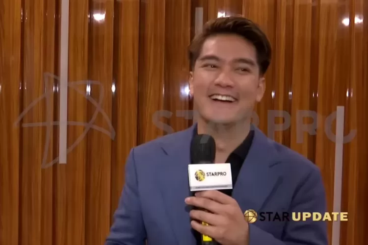 Boy William akui sering Chatan dengan ayu ting-ting untuk ngilangin Kangen