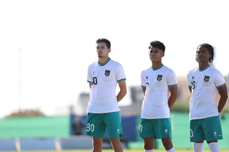 Ilustrasi aturan pembatasan pemain naturalisasi. (Instagram @justinhubner5)