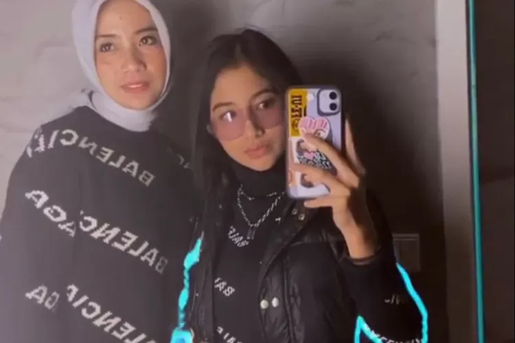 Anak Andhi Pramono Kepala Bea Cukai Makassar Pakai Outfit Puluhan Juta, Netizen: Macam Jamet Kabupaten (Twitter @partaisocmed)