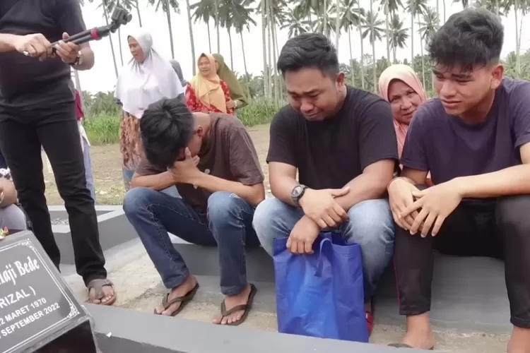 Bang Brew yang Mengangkat Sosok Tiko, Ternyata Punya Kisah yang Tak Kalah Mengharukan di Kotamobagu Sulawesi Utara (Foto: Manadonesia.com)