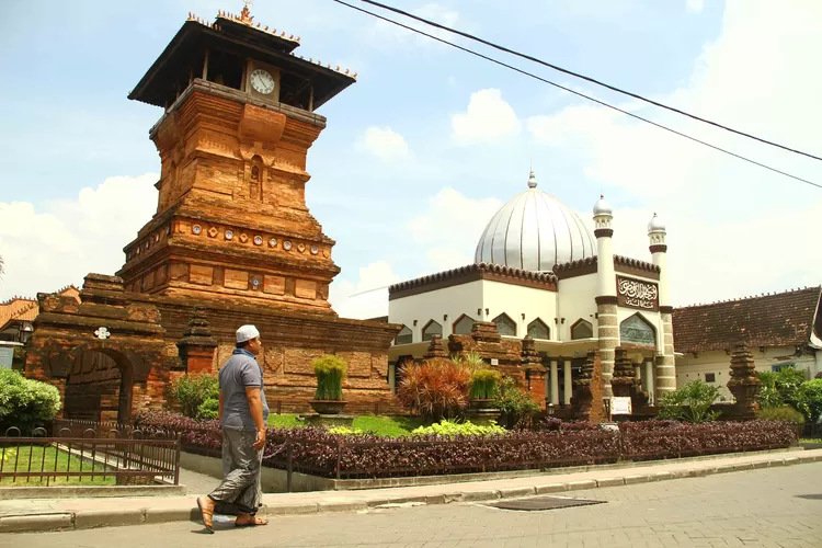 Mengenal Dandangan Kudus, Tradisi Menyambut Bulan Ramadhan Yang Masih ...