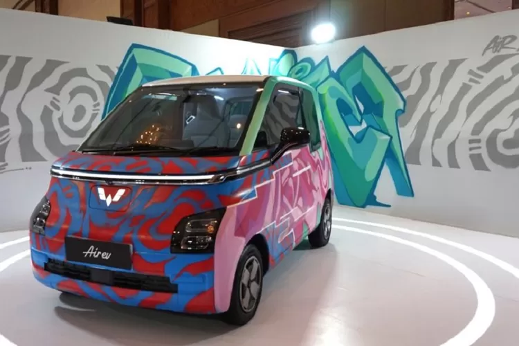 Wuling Air ev berkolaborasi dengan Slaze yang hadir di Gaikindo Jakarta Auto Week (GJAW) 2023. (Wuling Indonesia )