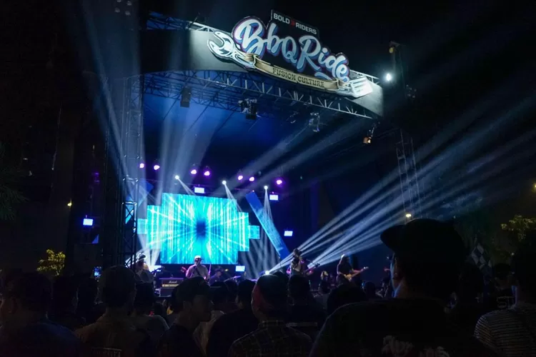 Dukung BBQ RIDE 2023, bank bjb Manjakan PenggemarModifikasi Mobil dan Motor (bank bjb)