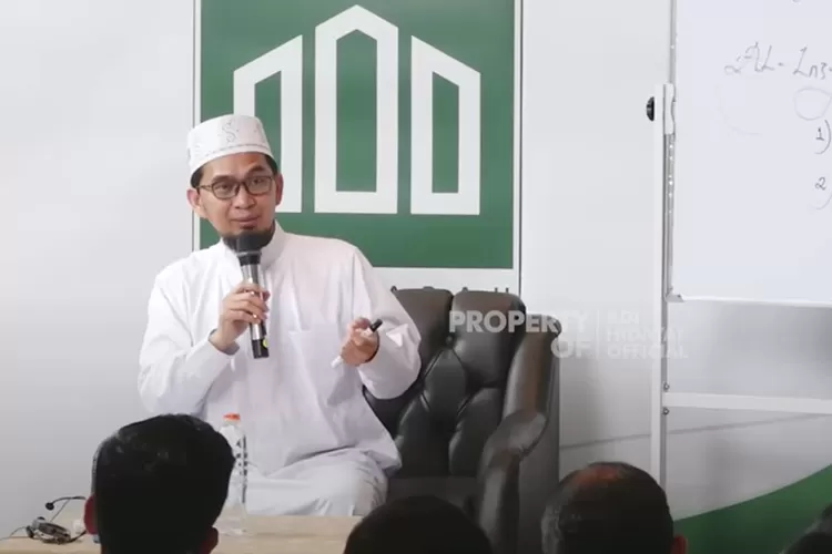 Ustadz Adi Hidayat ungkap doa sambut Ramadhan agar sehat dan selamat saat puasa.. (Tangkap layar kanal Youtube Adi Hidayat Official)