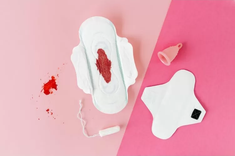Ilustrasi darah menstruasi tidak banyak (Pexels Kardina Grabowska)
