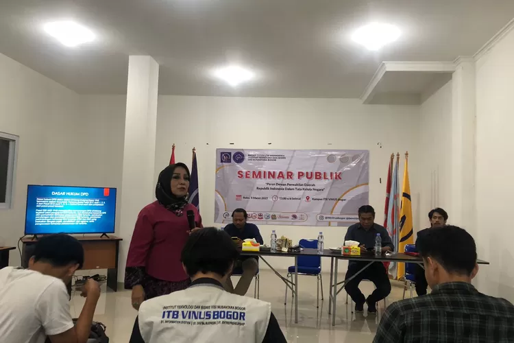 Anggota DPD RI, Eni Sumarni hadir dalam acara Diskusi Publik ITB Vinus Bogor.