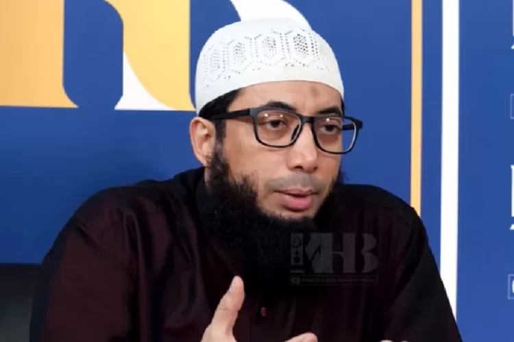 Ini dia ciri orang yang sudah terkena sihir menurut Ustadz Khalid Basalamah (YouTube Khalid Basalamah Official)