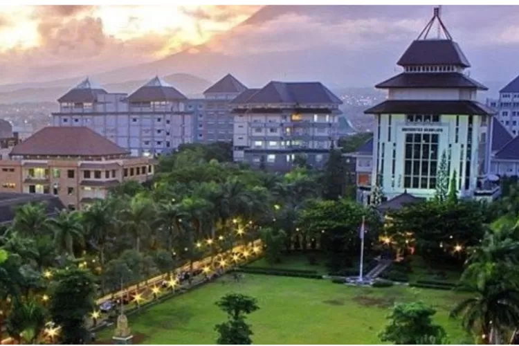 TOP 20 Universitas Terbaik Indonesia Menduduki Peringkat Dunia ...