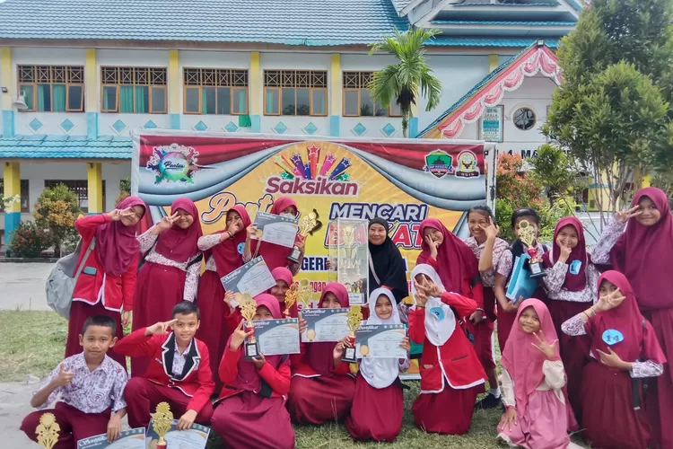 SDN Katokkoan Sabet Juara Umum Pentas Seni dan SMP 4 Masamba Mencari Bakat (Dok. LHR)