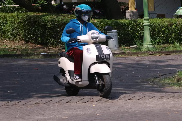 Perhatikan Cara Melewati Polisi Tidur dengan Sepeda Motor (Yamaha Indonesia Motor)