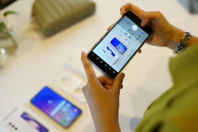 Berikut 5 Alasan Anda Harus Upgrade Hape ke Galaxy A54 5G yang Paling Awesome. /samsung