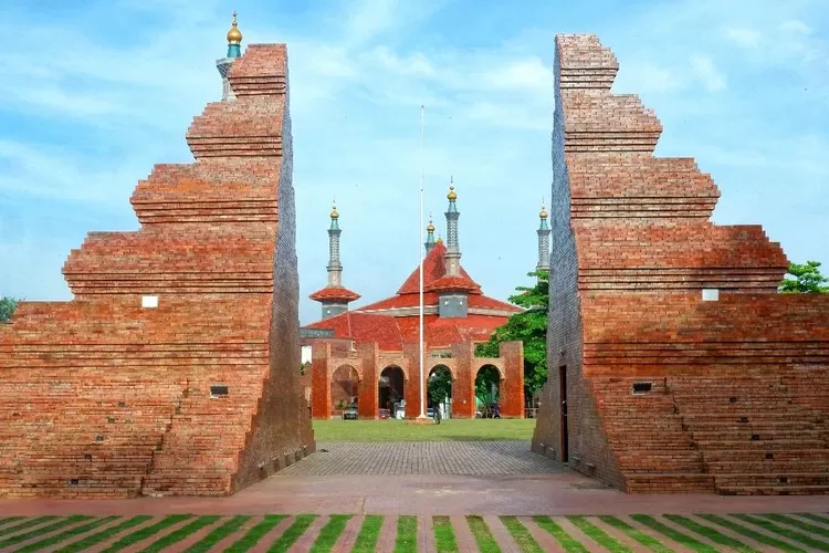 Masjid At-Taqwa Cirebon 
