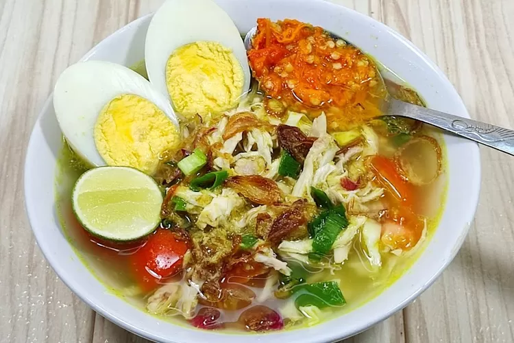 Gampang Banget! Ini 3 Resep Soto Ayam Bening Rumahan, Rasanya Gurih Dan 