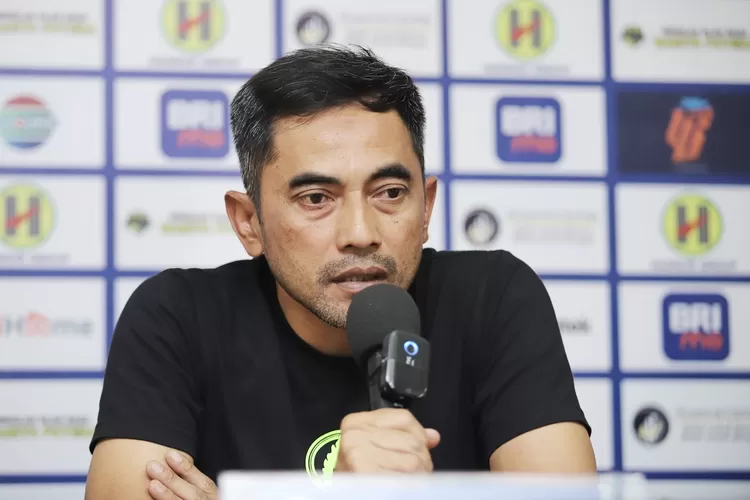 Pelatih PSS Sleman Seto Nurdiantoro (foto ligaindonesiabaru)