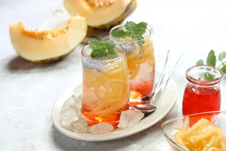 Resep Es Jeruk Blewah Kolang Kaling, Minuman Segar Takjil Buka Puasa (freepik)