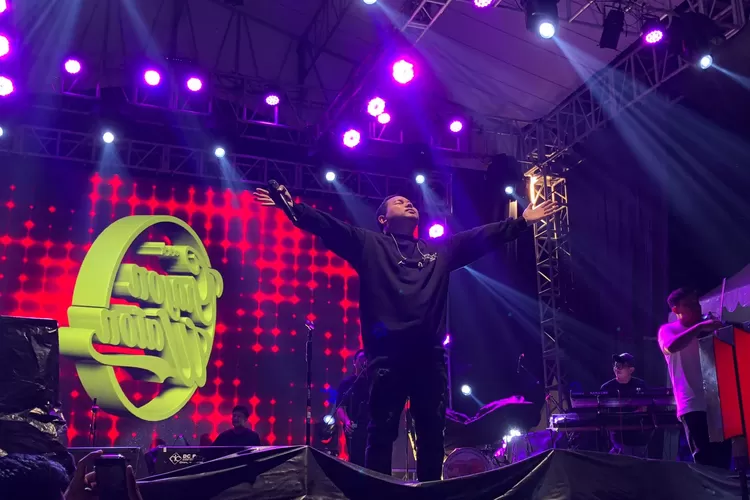 RedKonser Sukses Ajak 11.000 Pengunjung &lsquo;Ambyar&rsquo; Bareng (Dokumentasi)