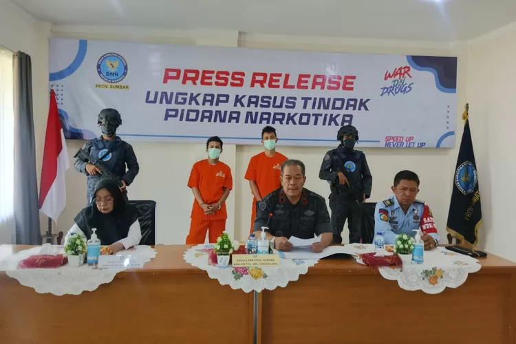 Tim Gabungan BNNP Sumbar berhasil membongkar sindikat pengedar sabu jaringan Payakumbuh -Padang-Pasaman Barat
