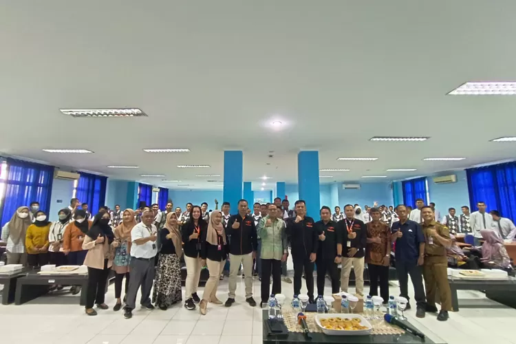 MPMRent Dan SMKN 2 Palembang Menandatangani Kerja Sama Untuk Lapangan Kerja Dan PKL Siswa Foto: Ist