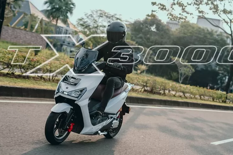 United TX3000 - Dapat Dibeli dengan Subsidi Motor Listrik Rp7 Juta! Ini Perbedaan Merek Polytron dan United (United)