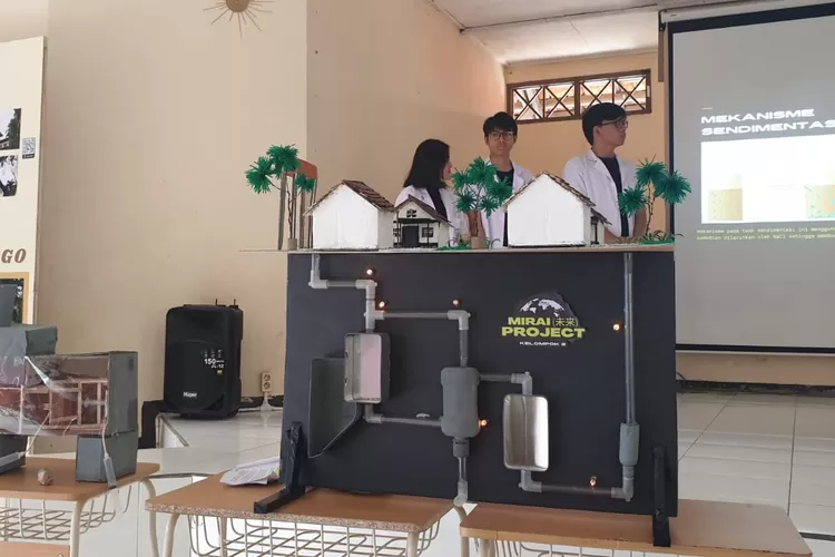 Selokan Anti Banji Karya Siswa SMAN 15 Bandung (GoraJuara.com/dok AKSI)