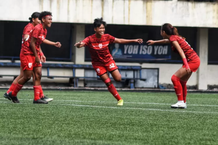 Head to Head (H2H), Prediksi Skor dan Susunan Pemain Persis Solo vs Persebaya Surabaya di BRI Liga 1 (Ayosemarang.com/ Audrian Firhannusa)