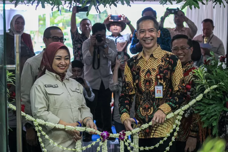 bank bjb Resmikan Sentra UMKM/PESAT di Surabaya (Dok)