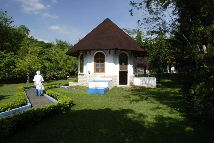 Sumber air Aqua di Taman Konservasi Aqua, Kubang, Sukabumi yang terus dilindungi untuk memastikan air yang dimanfaatkan adalah yang baik untuk kesehatan.