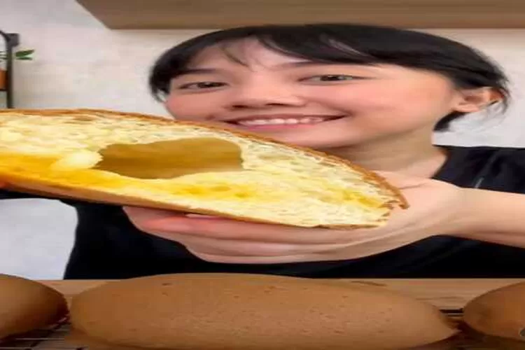 Coffee Bun ala Chef Luvita Ho yang mirip seperti yang dijual di Bandara (@luvitaho)