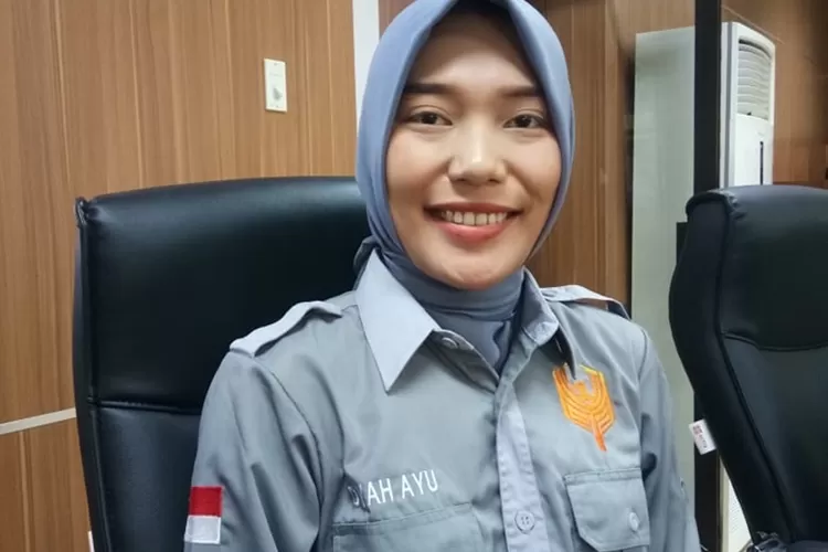 Sekretaris BEM USM, Dyah Ayu Rizka Wulandari Menjelaskan Pemilihan Putra Putri Kampus.